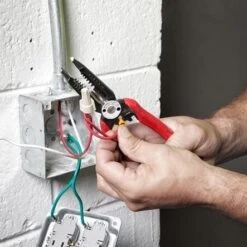 Milwaukee - 7-in1 Kombizange (4932478554) -Werkzeugverkaufsgeschäft milwaukee 7 in1 kombizange 49324785542