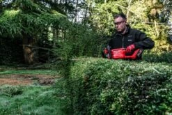 Milwaukee - Akku- Heckenschere 60cm Schnittbreite (M18 FHET60) -Werkzeugverkaufsgeschäft milwaukee akku heckenschere 60cm schnittbreite m18 fhet602