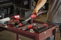 Milwaukee - Akku-Langhals Ratsche Ohne Akku 1/4" (M12 FHIR14LR-0) (4933480790) -Werkzeugverkaufsgeschäft milwaukee akku langhals ratsche ohne akku 1 4 m12 fhir14lr 0 49334807907