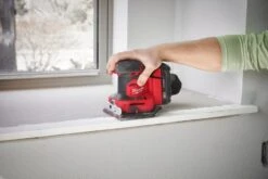 Milwaukee - Akku Schwingschleifer (BQSS) -Werkzeugverkaufsgeschäft milwaukee akku schwingschleifer bqss11