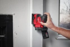 Milwaukee - Akku Schwingschleifer (BQSS) -Werkzeugverkaufsgeschäft milwaukee akku schwingschleifer bqss8