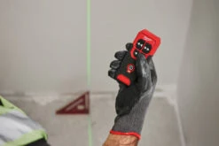 Milwaukee - Ferngesteuerte Laserausrichtungsbasis (WLB-C) (4932479198)