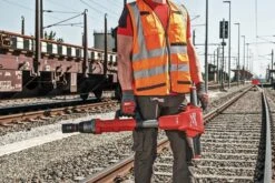 Milwaukee - M18 Akku - Vertikaler Schlagschrauber 1" Vierkant (M18 FHIWF1R) 11 Milwaukee - M18 Akku - Vertikaler Schlagschrauber 1" Vierkant (M18 FHIWF1R) -Werkzeugverkaufsgeschäft milwaukee m18 akku vertikaler schlagschrauber 1 vierkant m18 fhiwf1r2