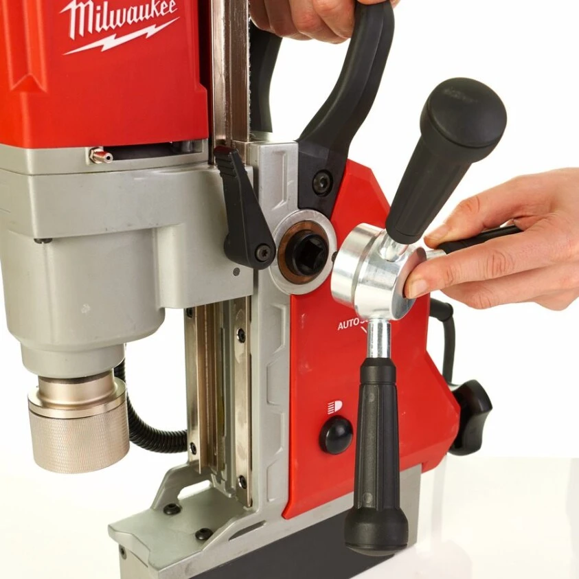 Milwaukee - Magnetkernbohrsystem (MDP 41) (4933451014) 2 Milwaukee - Magnetkernbohrsystem (MDP 41) (4933451014) – Bild 2