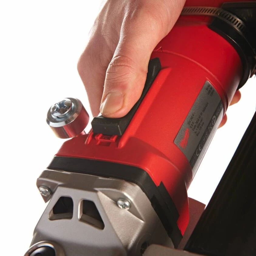 Milwaukee - Mauernutfräse (WCE 30) (4933383855) 6 Milwaukee - Mauernutfräse (WCE 30) (4933383855) – Bild 6