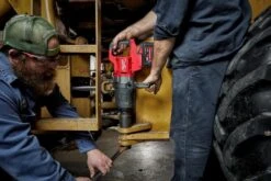 Milwaukee - ONE KEY Akku-Schlagschrauber D-Griff 1" Vierkant Sprengring (M18 ONEFHIWF1DS) -Werkzeugverkaufsgeschäft milwaukee one key akku schlagschrauber d griff 1 vierkant sprengring m18 onefhiwf1ds3