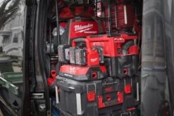 Milwaukee - Packout 6 Fach Schnell - Multi-Ladegerät M18 (M18 PC6) ( 4932480162) -Werkzeugverkaufsgeschäft milwaukee packout 6 fach schnell multi ladegeraet m18 m18 pc6 493248016217