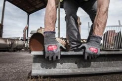 Milwaukee - Spezial- Schnittschutzhandschuhe Klasse F