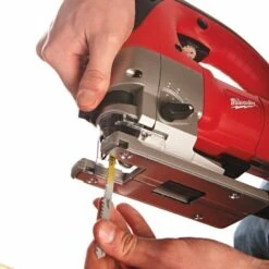 Milwaukee - Stichsäge (JSPE 135 TX) (4933381230) -Werkzeugverkaufsgeschäft milwaukee stichsaege jspe 135 tx 49333812303
