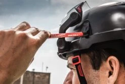 Milwaukee - Visier Compact Für Bolt200 Helm Grau Getönt (4932479947) -Werkzeugverkaufsgeschäft milwaukee visier compact fuer bolt200 helm grau getoent 49324799473