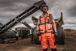 Milwaukee - Visier Compact Universal Für Bolt100 & Bolt200 Helm Klar (4932479941) -Werkzeugverkaufsgeschäft milwaukee visier compact universal fuer bolt100 bolt200 helm klar 49324799414