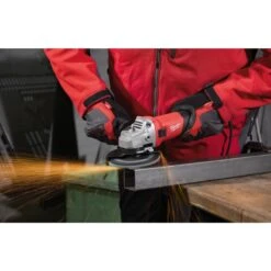 Milwaukee - Winkelschleifer 125mm (AG 800-125 EK) (4933451213) -Werkzeugverkaufsgeschäft milwaukee winkelschleifer 125mm ag 800 125 ek 49334512136