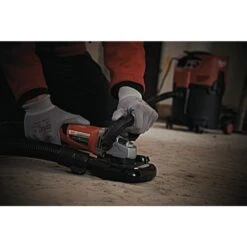 Werkzeugverkaufsgeschäft -Werkzeugverkaufsgeschäft milwaukee winkelschleifer 125mm mit absaughaube schleifen agv 15 125xc deg set 49334480355