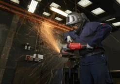 Milwaukee - Winkelschleifer Mit Totmannschalter (AGVKB-24-230 EKX) -Werkzeugverkaufsgeschäft milwaukee winkelschleifer mit totmannschalter agvkb 24 230 ekx2